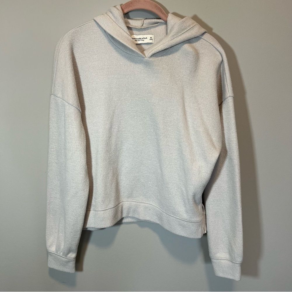 Abercrombie & Fitch Soft AF Cream Hoodie XS